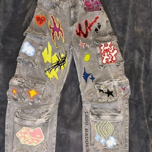 AKIRA Graffiti Painted Cargo Jeans – Size Medium (Tailored to Fit Small)